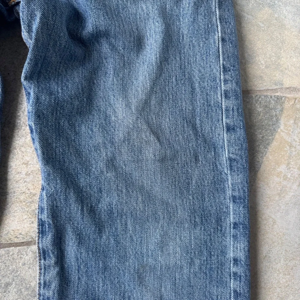 Vintage Levi's 501‎ Button Fly Jeans W33 L32 100% Cotton Medium Wash USA Style - Picture 10 of 10